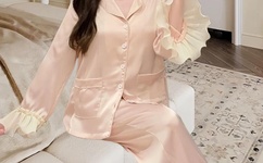 男生插曲女生下边身体视频